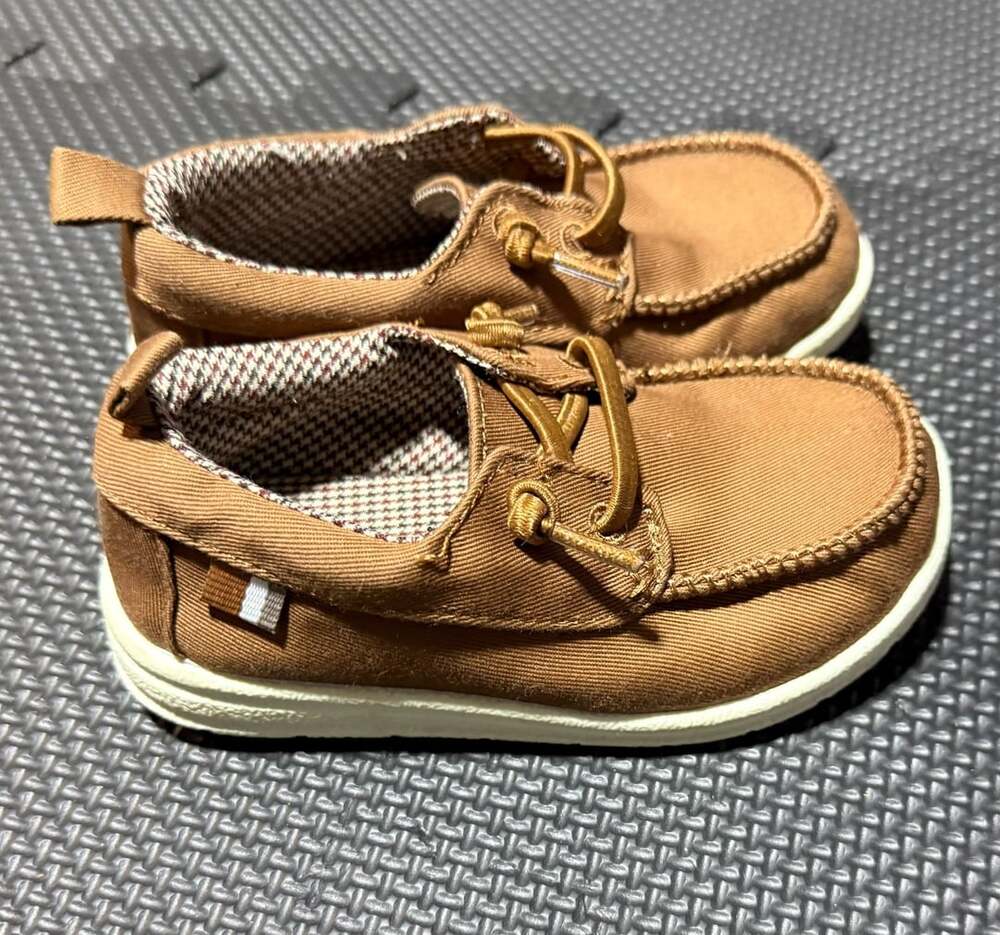 Cat & Jack Toddler Boys Brown Canvas Bobby Moccasin Slip-On Boat Shoes Size 7